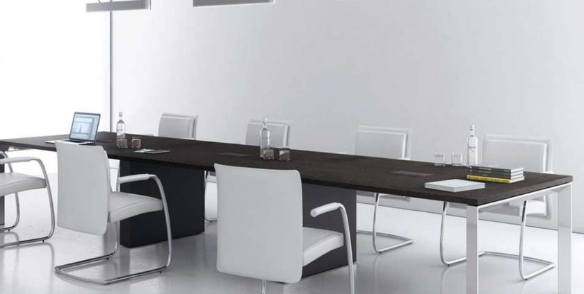 میز کنفرانس